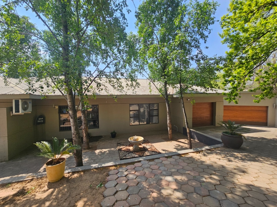 4 Bedroom Property for Sale in Eureka Free State